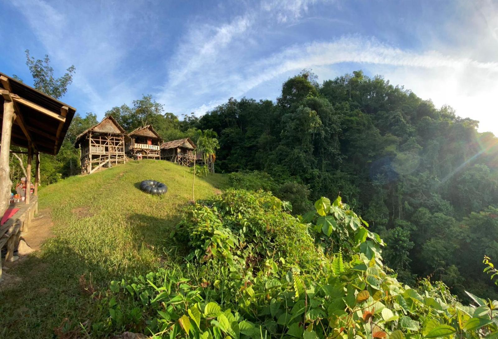 Orangutantreksumatra & Lovely Jungle Lodge Only Book If You Are Treking With Us Bukit Lawang Luaran gambar