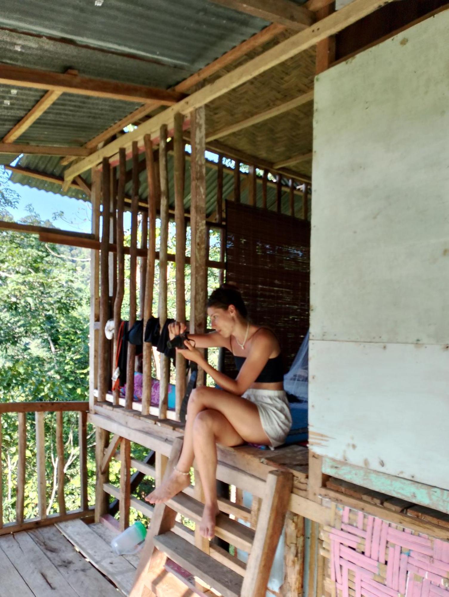 Orangutantreksumatra & Lovely Jungle Lodge Only Book If You Are Treking With Us Bukit Lawang Luaran gambar